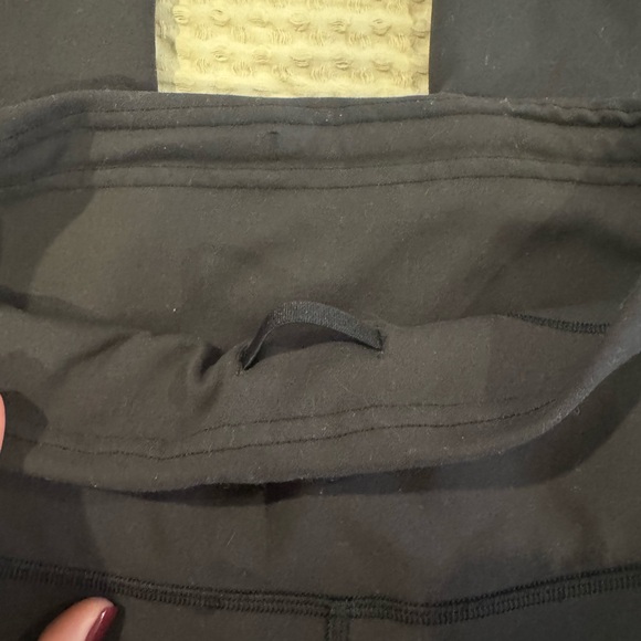 Lululemon Wunder Train Leggings 23” - Picture 6 of 8